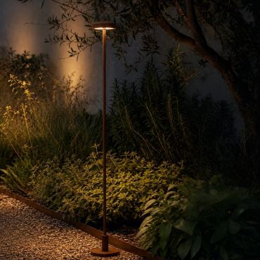 VK Lighting Jade - tuinpaal incl. voet en grondpiek - Ø 7 x 83,4 cm - 1W LED incl. - IP65 - roestbruin