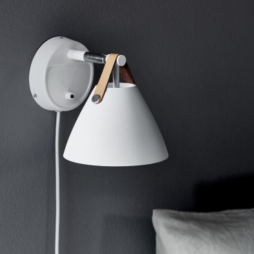 Design for the People Strap 15 - wandverlichting met schakelaar - 21,5 x 16,5 x 17 cm - wit