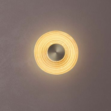 Nova Luce Nous - wandlamp - Ø 30 x 30 cm - 8W LED incl. - messing goud en amber glas