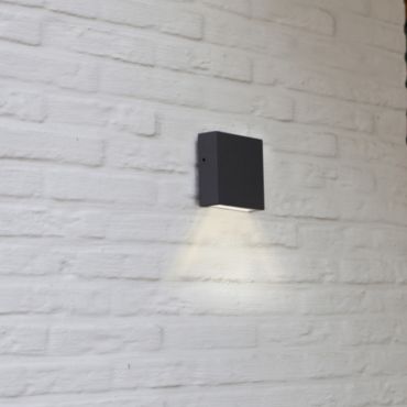 Lutec Gemini XF - wandverlichting - 11 x 3,8 x 11 - 7,4W LED incl. - IP54 - donkergrijs - 4000K
