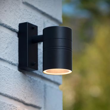 Lucide Arne - buiten wandverlichting - 6,3 x 12 x 11,7 cm - 5W LED incl. - IP44 - zwart