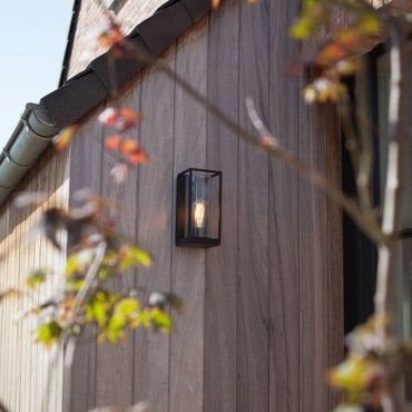 Lutec Flair - buiten wandverlichting - 12 x 13,9 x 26 cm - IP44 - mat zwart