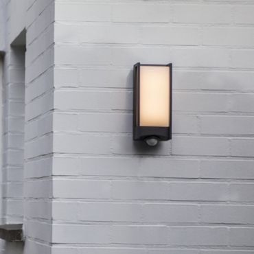 Lutec Qubo - buiten wandlamp met sensor - 11 x 10 x 27 cm - 14W LED incl. - IP54 - antraciet grijs