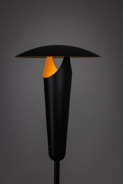 ETH The Britt - vloerlamp - Ø 30 x 151 cm - zwart en messing