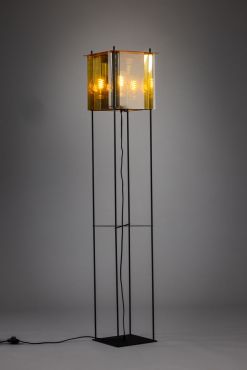 ETH Cube - vloerlamp - 30 x 30 x  160 cm - zwart, goud en zilver