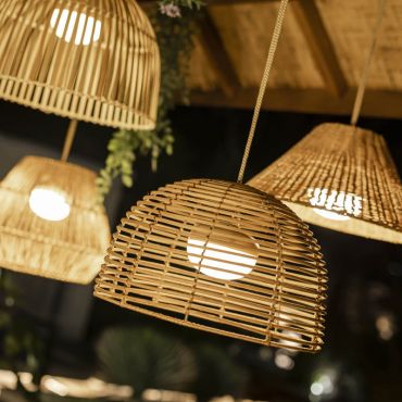 New Garden Bossa - buiten hanglamp met oplaadbare lichtbron en afstandsbediening - - Ø 35 x 300 cm - 9W LED incl. - IP54 - rotan