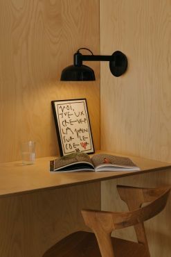 Faro Tatawin - wandlamp - Ø 18,4 x 38 x 15 cm - satijnzwart en glanszwart