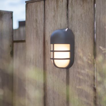 Lutec Bullo - buiten wandverlichting - 10,2 x 8,6 x 19,3 cm - 14,5W LED incl. - IP54 - donkergrijs