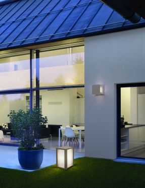 Nova Luce Castro - buiten wandverlichting - 16 x 16 x 16 cm - IP65 - wit