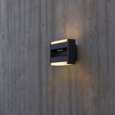 Lutec Conroy - buiten wandverlichting - 22,5 x 15,5 x 9,7 cm - 17,8W LED incl. - IP44 - antraciet