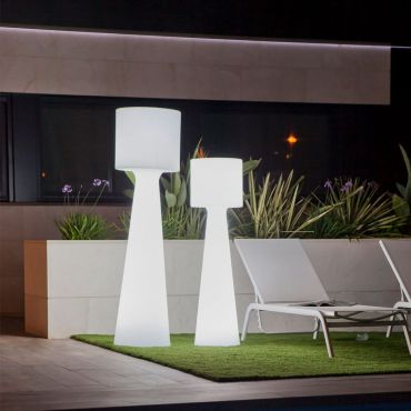 SHOWROOMMODEL - New Garden Grace 140 - buiten vloerlamp - Ø 33 x 37 x 140 cm - 22W LED incl. - IP65 - wit