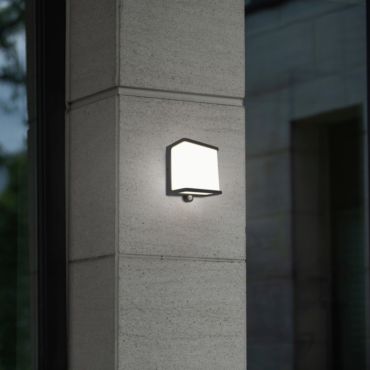 Lutec Doblo - buiten wandverlichting op zonne-energie met bewegingsmelder - 17 x 15 x 9 cm - 12W LED incl. - IP44 - donkergrijs