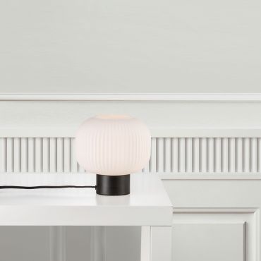 Nordlux Milford 20 - tafellamp - Ø 20 x 20 cm - opaal wit en zwart