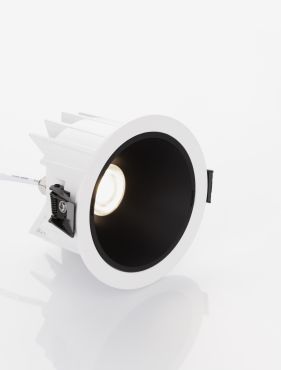 Nova Luce Brady - inbouwspot - Ø 10 x 7,5 cm - Ø 90 mm inbouwmaat - 10W LED incl. - IP67- wit met zwart