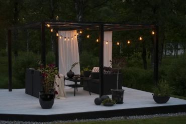 Konstsmide - decoratieve party lichtset met dimfunctie - 9,5m lengte met 10m snoer - 20 LED lampen - 6,8W - IP44 - zwart