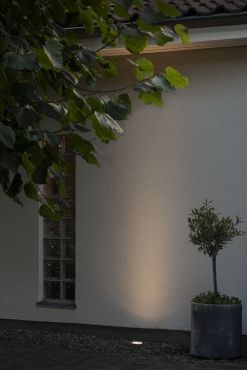 Konstsmide Hip - grondspot voor buiten - Ø 13,5 x 14,5 cm - 6W LED incl. - IP65 - zwart