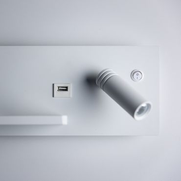 ETH Nighty Right - wandlamp met  dubbele schakelaar en USB en draadloos opladen - 30 x 3 x 12 cm - 7W LED incl. - wit