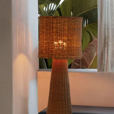 New Garden Grace 140 Nature - vloerlamp met oplaadbare lichtbron - Ø 37 x 137 cm - 9W LED incl. - dimbaar met afstandsbediening - IP54 - rotan